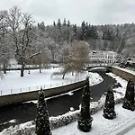 Apartahotel Slunecni Lazne 4*