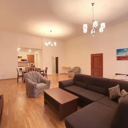 Slunecni Lazne Апарт-отель