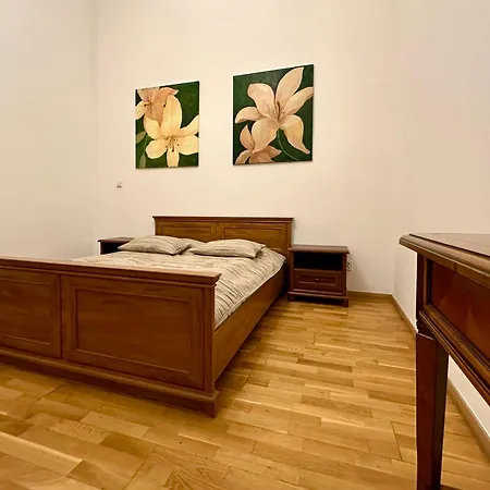 Slunecni Lazne Karlsbad