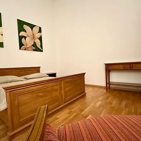 Slunecni Lazne Aparthotel Karlsbad