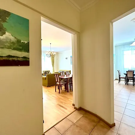 Slunecni Lazne Aparthotel