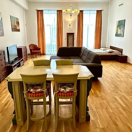 Slunecni Lazne Aparthotel 4*