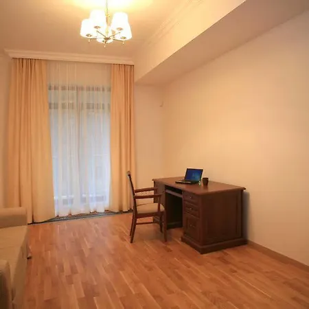 Slunecni Lazne Карловы Вары
