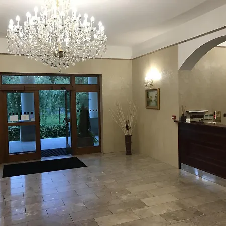 Апарт-отель Slunecni Lazne 3*