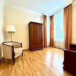 Slunecni Lazne 4* Karlovy Vary