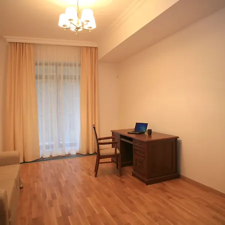 Slunecni Lazne 4* Karlovy Vary