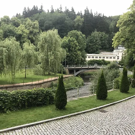 Aparthotel Slunecni Lazne Karlovy Vary