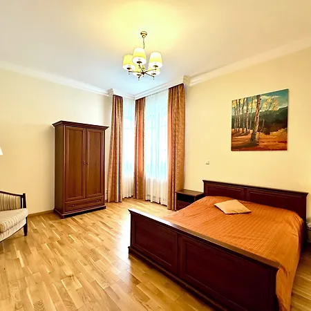 Slunecni Lazne 4* Karlovy Vary