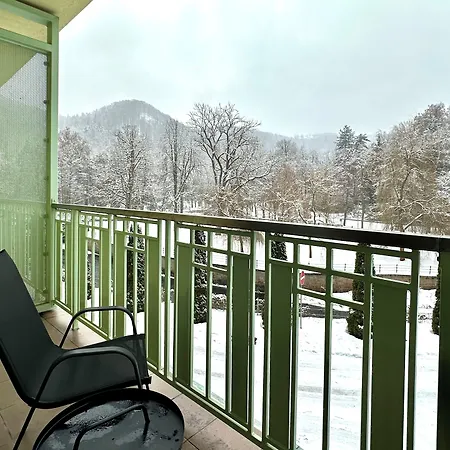 Apartahotel Slunecni Lazne