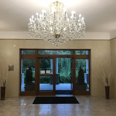 Slunecni Lazne Aparthotel Karlovy Vary